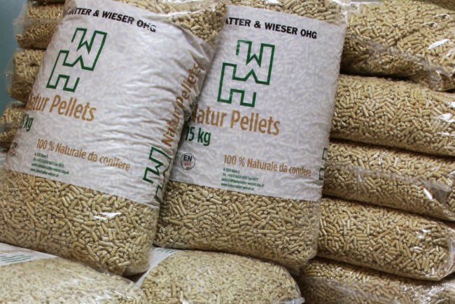 Pellet di qualità Habersatter & Wieser Holzhandel OG a Eben im Pongau